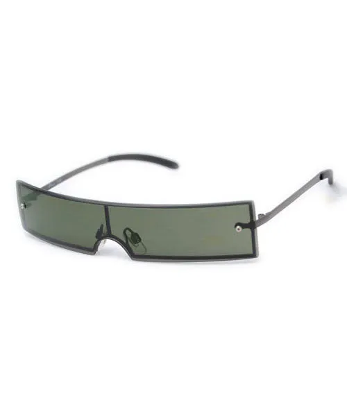 CHOW MEIN Green Fashion-Forward Sunglasses