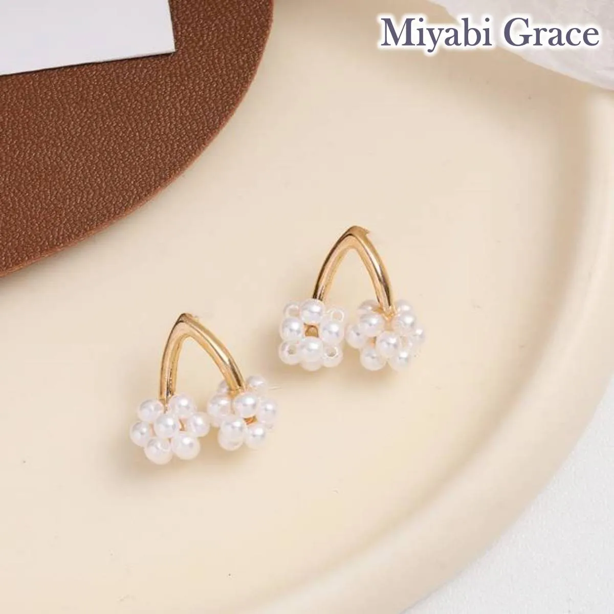 Double White Pearl Ball Gold Invisible Clip On Earrings