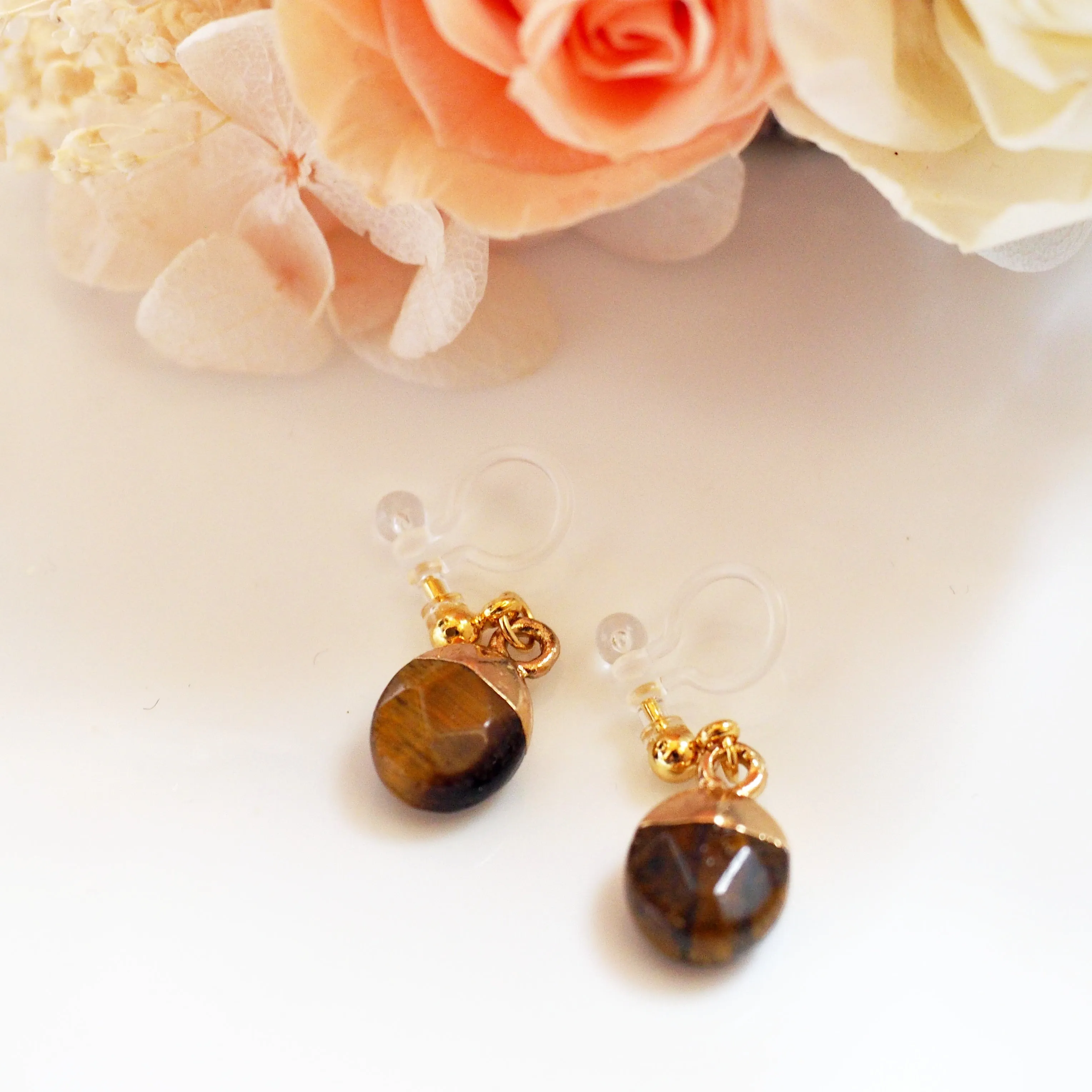 Drop Tiger Eye Invisible Clip On Earrings