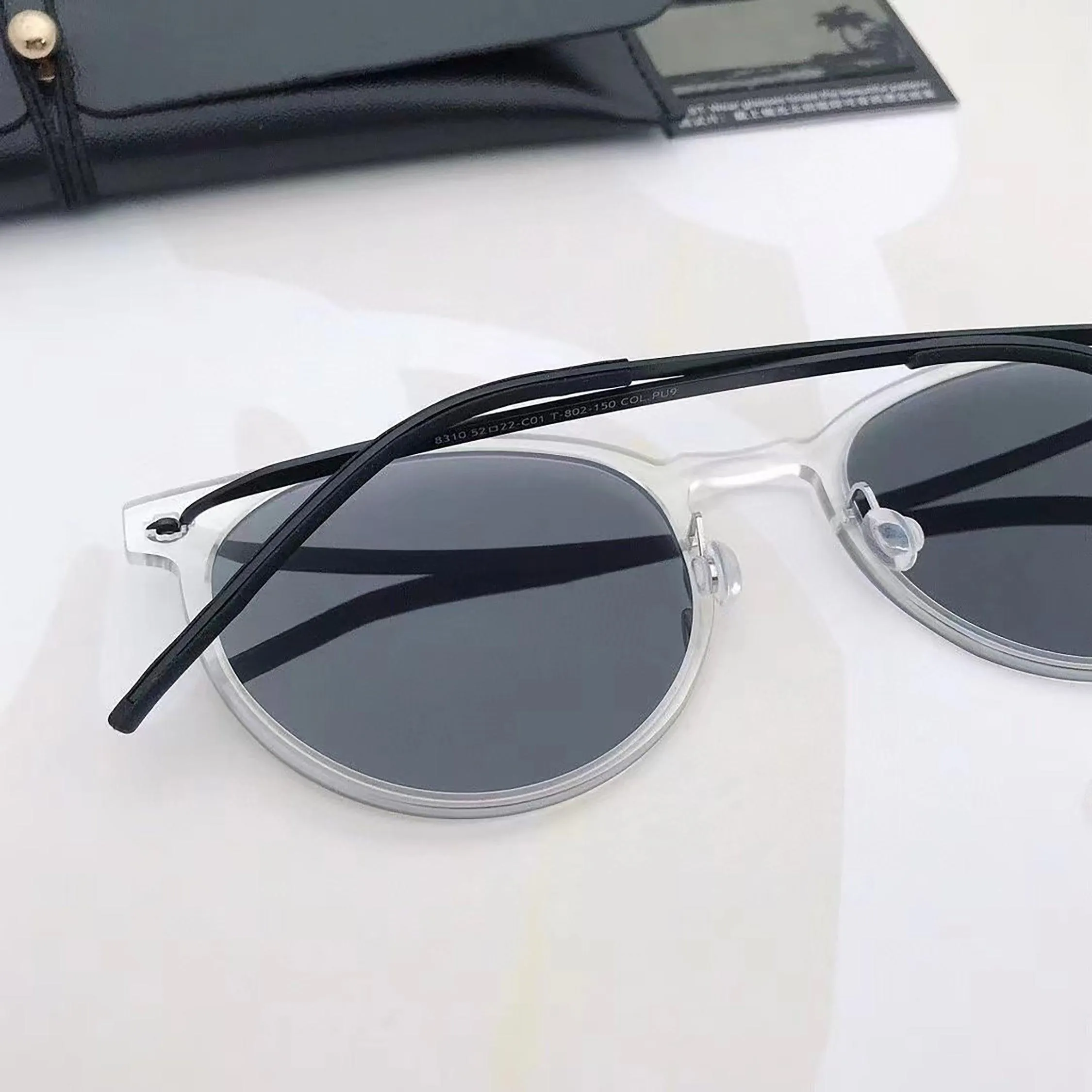 Fabufabu Trendy Transparent Frame Sunglasses