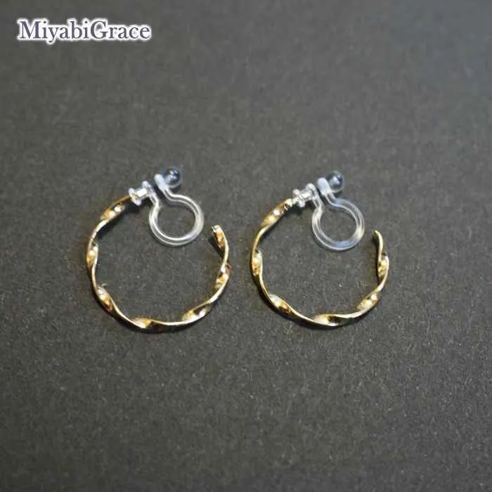 Gold Twisted 18mm Invisible Clip On Earrings