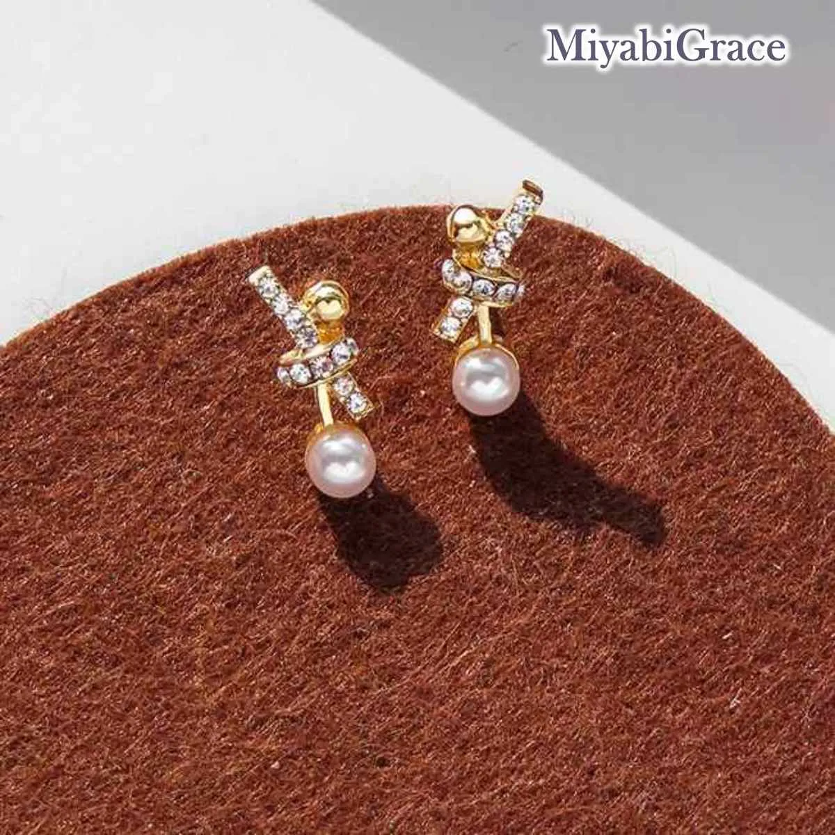 Gold V Crystal Rhinestone & Pearl Invisible Clip On Stud Earrings