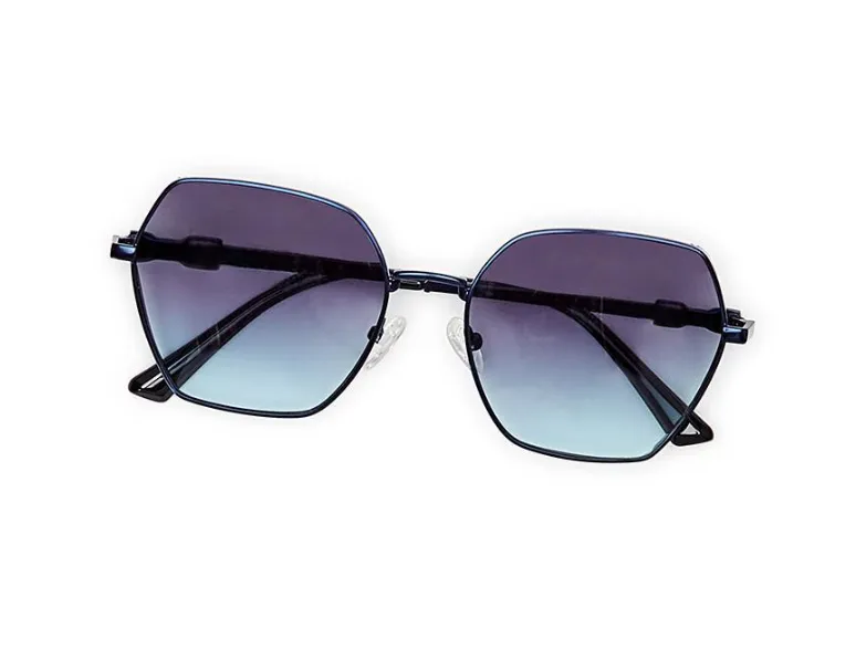 SUNGLASSES IN DEEP NAVY BLUE